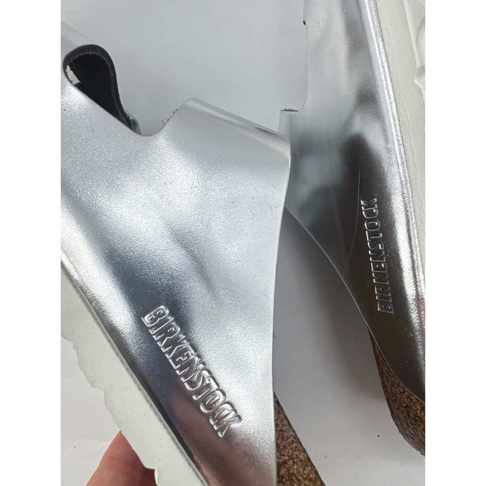 Birkenstock Arizona Soft Footbed Metallic Silver Leather Size W10/M8 Slip-On - Picture 13 of 14